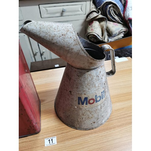 11 - Vintage Mobil oil can in good order along with a vintage petrol can, petrol can measures 28cm high, ... 