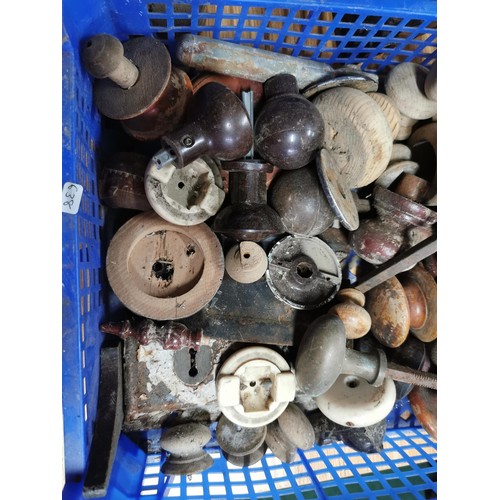 32 - 2x boxes of furniture items inc a large quantity of vintage door knobs, vintage yale locks along wit... 