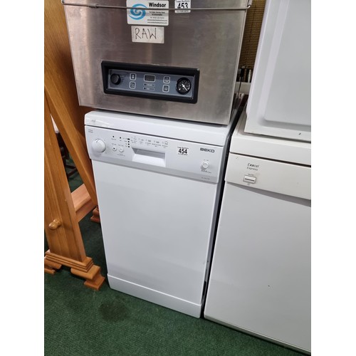 454 - Beko AAA class narrow slimline dishwasher model no. DE2542FW in excellent clean condition working he... 