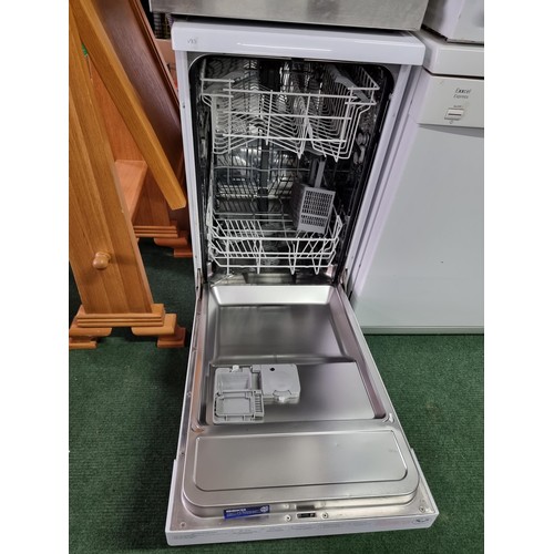 454 - Beko AAA class narrow slimline dishwasher model no. DE2542FW in excellent clean condition working he... 