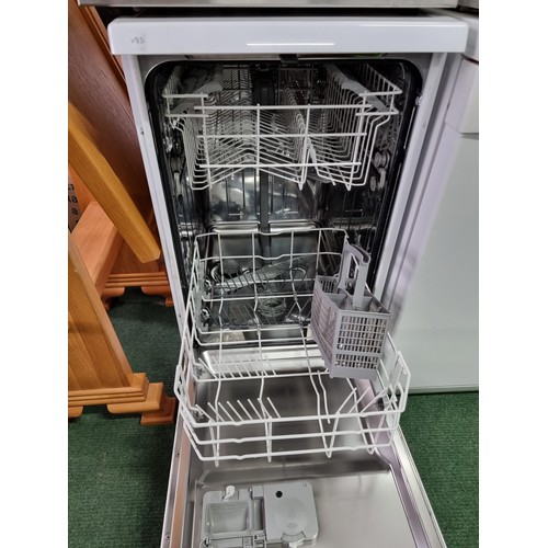 454 - Beko AAA class narrow slimline dishwasher model no. DE2542FW in excellent clean condition working he... 