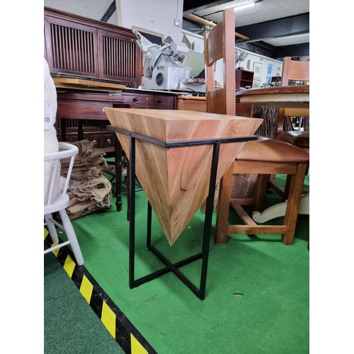 466 - Unusual solid wood lamp table with the wood in the shape of an inverted pyramid sitting in a black m... 