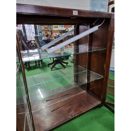 485 - Vintage good quality oak display cabinet with lead glazed windows with lockable two doors revealing ... 