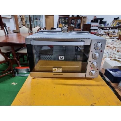 490 - Morphy Richards mini convection oven with double hob in very clean condition inc hobs looks to have ... 