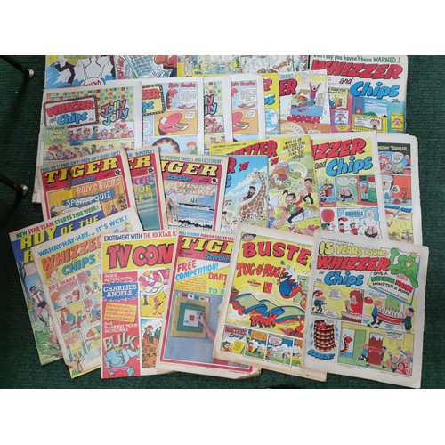 131 - Large collection of Whizzer and Chips comics predominately from the early 1980's in good order a sma... 