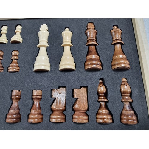 183 - A good quality wooden folding chess board with wooden figures complete in excellent clean condition,... 