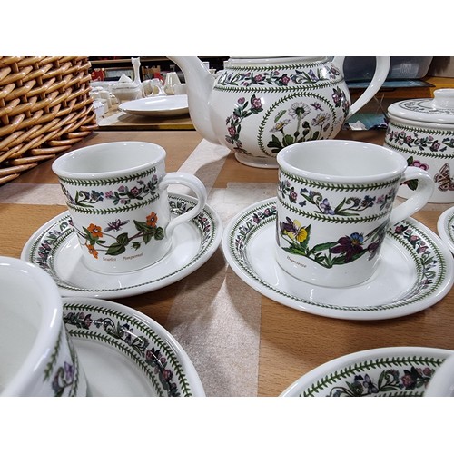 195 - A 28 piece Port Meirion variations pattern coffee and tea set to include coffee pot, teapot, sugar b... 