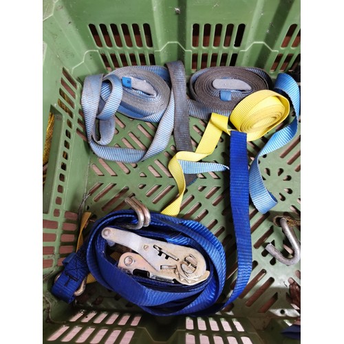 23 - Crate containing a large quantity of ratchet straps all in good order of varying colours all 2.5cm w... 