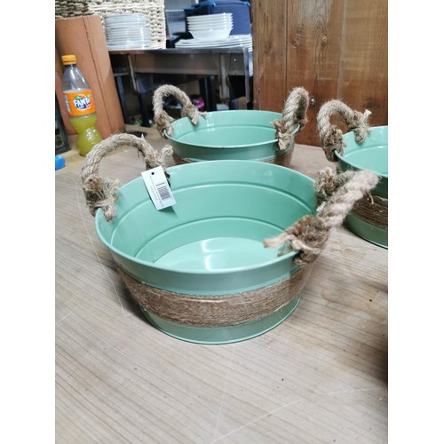 42 - 5x rope handled metal planters, measuring 18cm base diameter