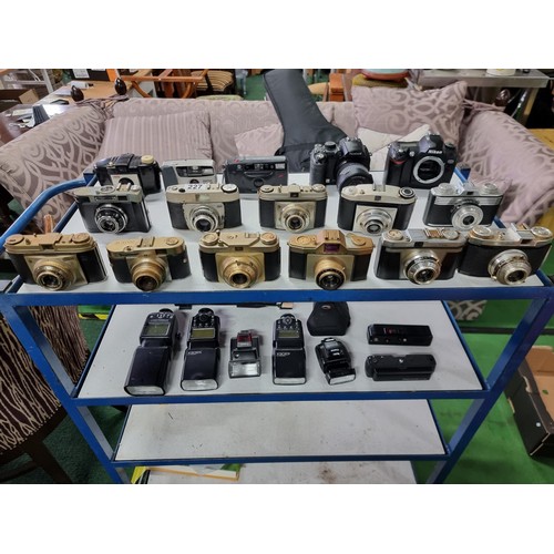 227 - A large collection of 16 x various vintage cameras with various makers which includes 2 modern camer... 