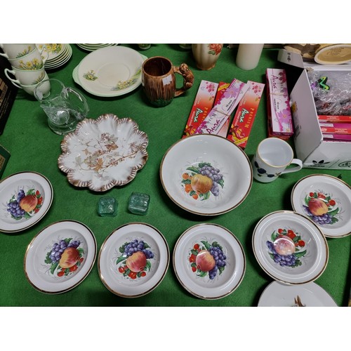 236 - 2 boxes of collectables including a good quality majollica round glaze squirrel mug, part tea sets, ... 