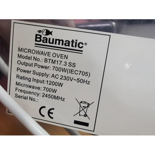 112 - Baumatic 700w digital stainless steel microwave in good order model number BTM17.3 SS