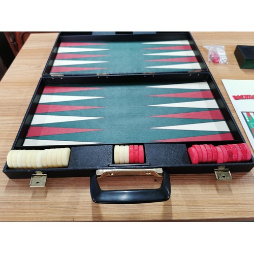 114 - Vintage good quality Backgammon set complete with instructions by Design Philipp box makers for Roya... 