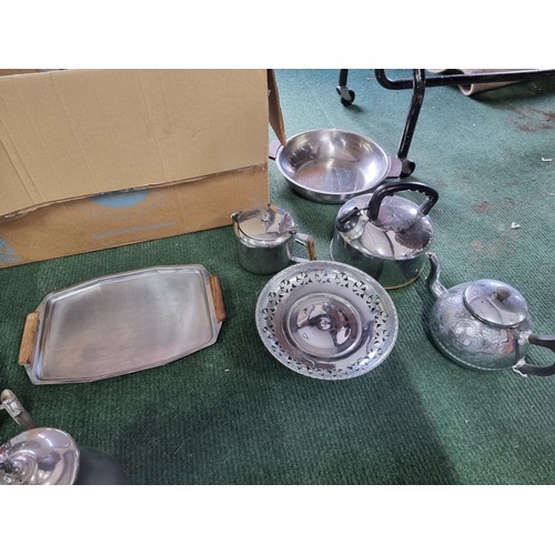 256 - Large collection in 3 boxes of silver plated and pewter items, including plates, box of silver plate... 