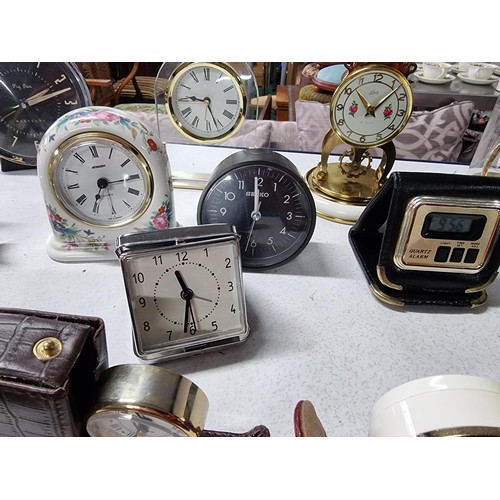 258 - Approx 30  times various desk top clocks including some good Seiko, Laphroaig whisky advertising clo... 