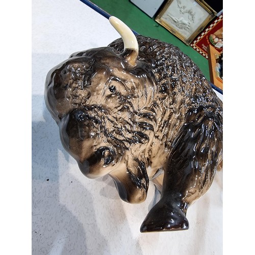 293 - Large impressive Bison figure by Melbaware in excellent condition display well with a height 20cm le... 