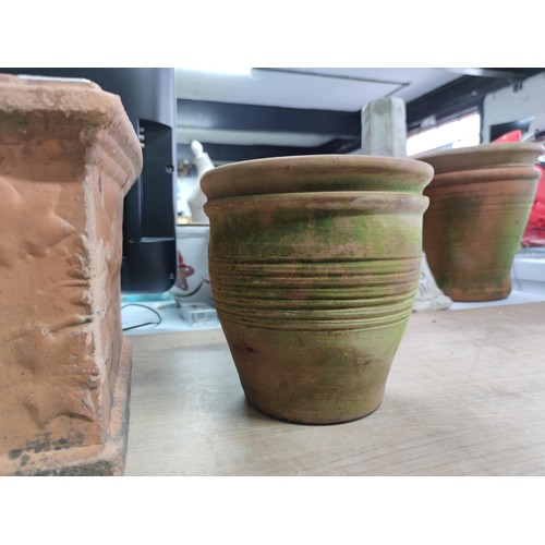 67 - A good quality vintage square terracotta plant pot with draining hole, ivy decoration to the sides, ... 