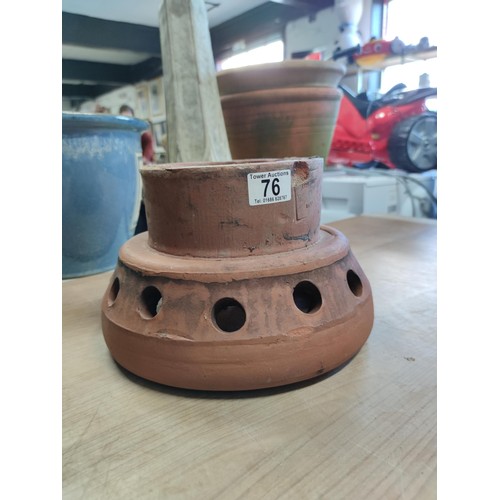 76 - 2 x antique chimney cowellings.
Height 22cm, base diameter 29cm.