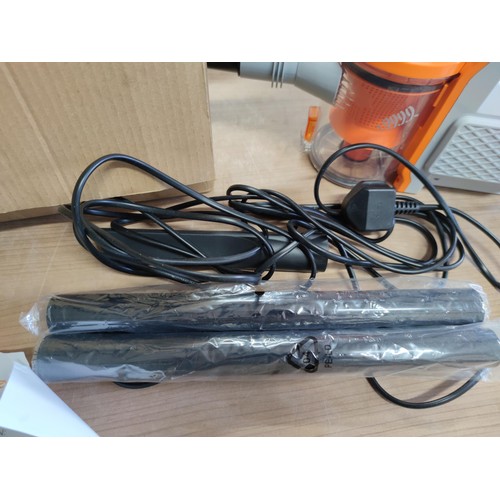 148 - A new in box groundlevel HO-HVAC600 hand cyclone vacuum vacuum with accessories.