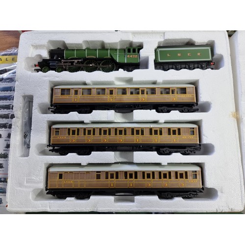 203 - A boxed as new Hornby R1019 Flying Scotsman trainset oo gauge.