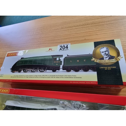 204 - A very rare boxed as new Hornby R3438 Osprey 4494 class A4 loco set, limited edition of 850 commemor... 