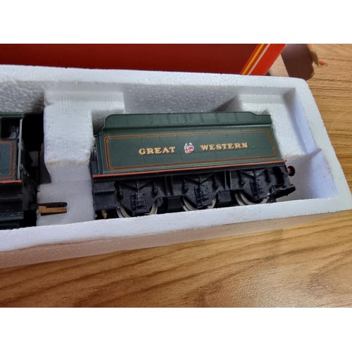 205 - A boxed as new Hornby R349 loco set GWR King class loco King Henry VIII.