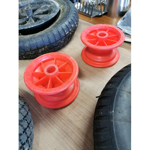 17 - Assortment of wheel barrow tyres, all with rims, inc sizes  3.50/8 and 3.00/4, along with an inner t... 