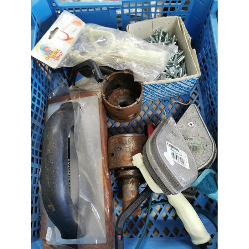 20 - Large quantity of 7x crates, inc key racks, phillips and flat head screws, bolt taps, washers, decor... 