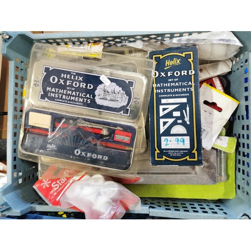 21 - Large quantity of 5x crates containing 5x heavy duty twine, strimmer wire large quantity of gloves, ... 