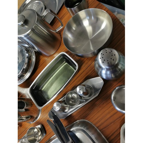 177 - Comprehensive Old Hall stainless steel catering colletion inc coffee and teapot, jugs, cruet sets bo... 