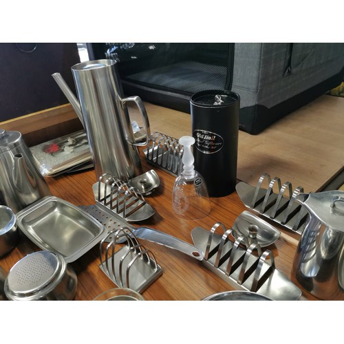 177 - Comprehensive Old Hall stainless steel catering colletion inc coffee and teapot, jugs, cruet sets bo... 