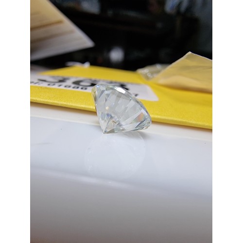 363 - A stunning 4ct moissanite diamond by GRA complete with its full paperwork and grading report. The st... 