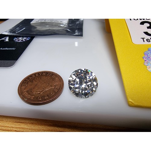 365 - A stunning 6ct moissanite diamond by GRA complete with its full paperwork and grading report. The st... 