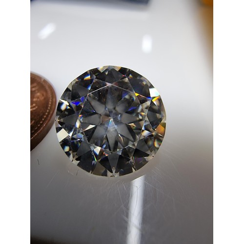 365 - A stunning 6ct moissanite diamond by GRA complete with its full paperwork and grading report. The st... 