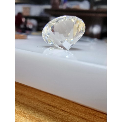 365 - A stunning 6ct moissanite diamond by GRA complete with its full paperwork and grading report. The st... 