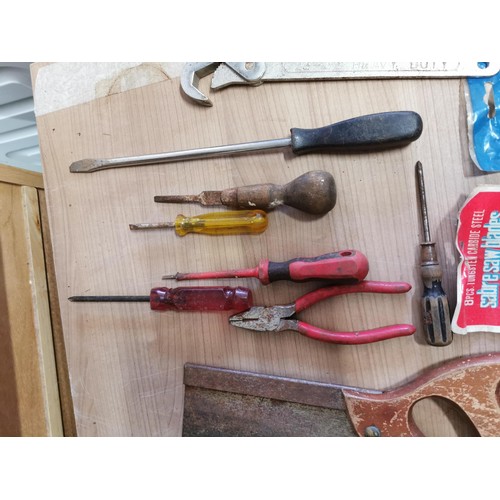 39 - Large lockable pine carpenters box containing an assortment of tools inc inc Handsaw , pliers, vario... 