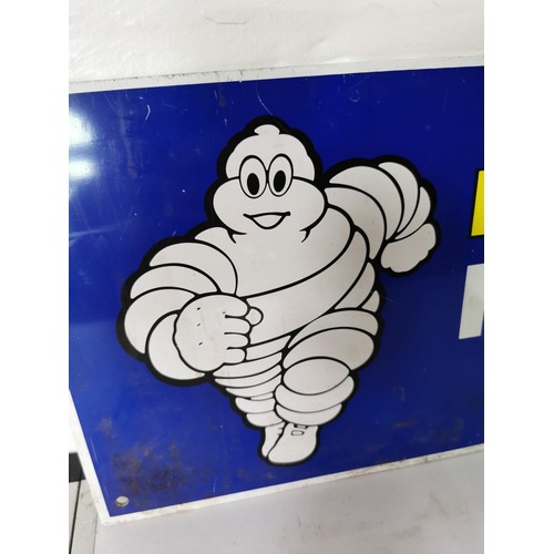 137 - Collection of 2x metal signs inc Michelin Reception sign with the Michelin logo along with a metal c... 