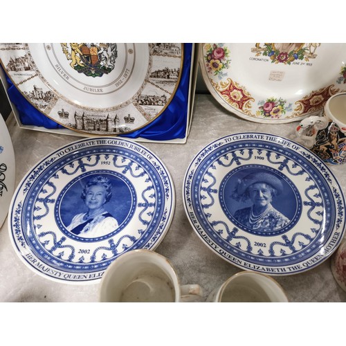 446 - Large quantity of royal memorabilia inc commemorative plates, beakers,  peace mugs from the end of W... 