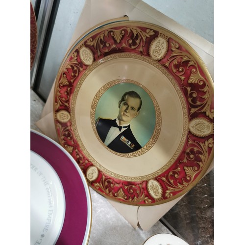 446 - Large quantity of royal memorabilia inc commemorative plates, beakers,  peace mugs from the end of W... 