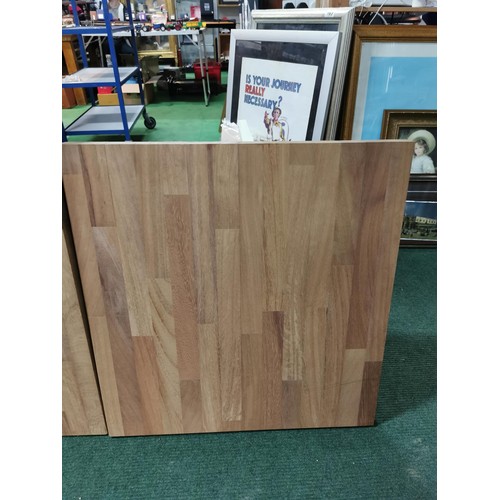 167 - Excellent quality solid oak kitchen work surfaces from a Wren kitchen 2x panels both in excellent cl... 