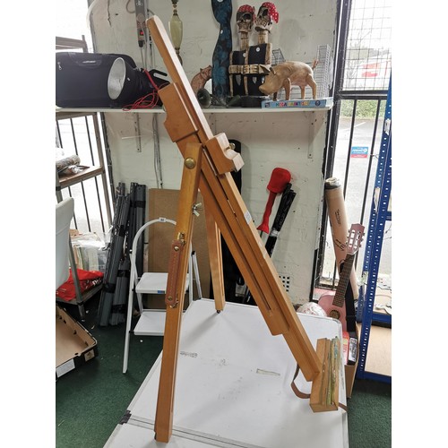 103 - Fabulous tall art easel by Mabef of solid wood construction, in excellent condition.