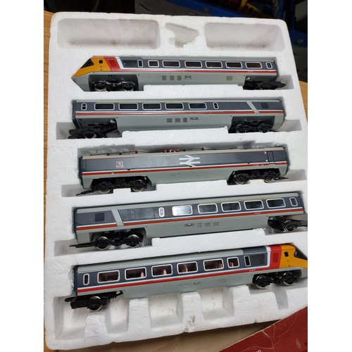 183 - A boxed Hornby advanced passenger train pack OO gauge, in hardly used excellent clean condition, box... 