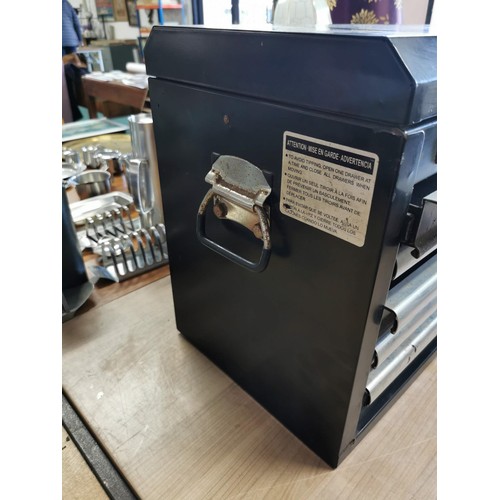 92 - Sealey superline pro 5 drawer tool box with lift up lid for additional storage, no keys present,