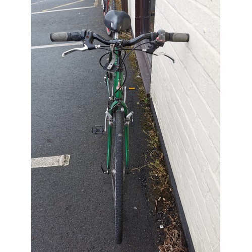 104 - Raleigh ladies road bike in good order 21 speed 22in frame needs tyres infalting