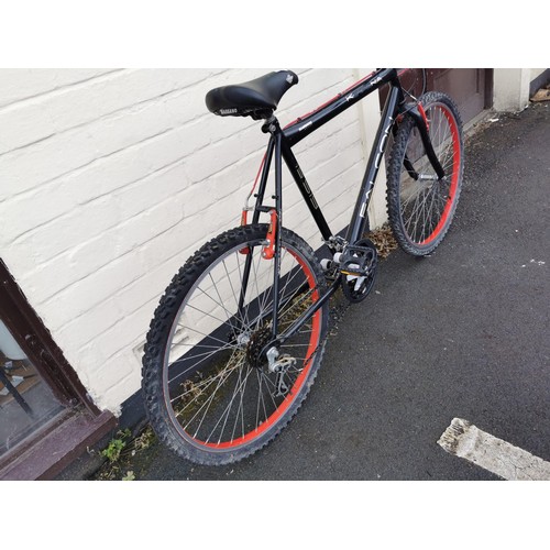 105 - Falcon 15 speed 22in moutain bike with shimano gears in good order in need of having tyres inflating