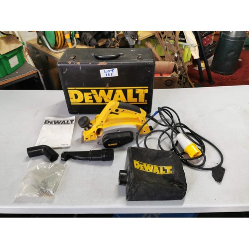 111 - Metal cased 110v DeWalt electrical planner complete with accessories