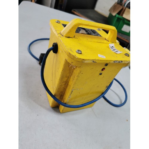 115 - 110v transformer model A006972 in good working order