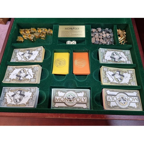 12 - A good quality Monopoly Collectors Edition wooden board game by Franklin Mint, A much higher standar... 