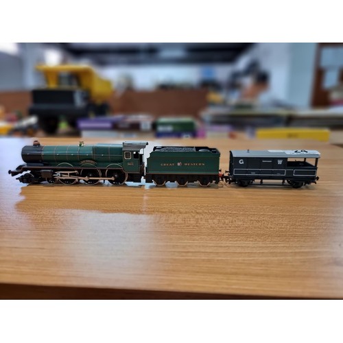 23 - A boxed as new N gauge Graham Farish by Bachmann locomotive set 371-336SF with sound fitted. Class 1... 