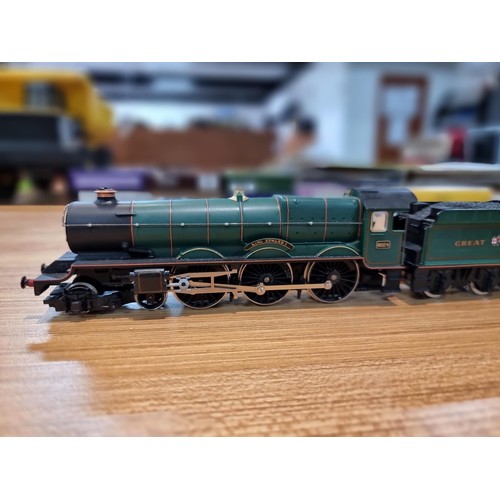 23 - A boxed as new N gauge Graham Farish by Bachmann locomotive set 371-336SF with sound fitted. Class 1... 